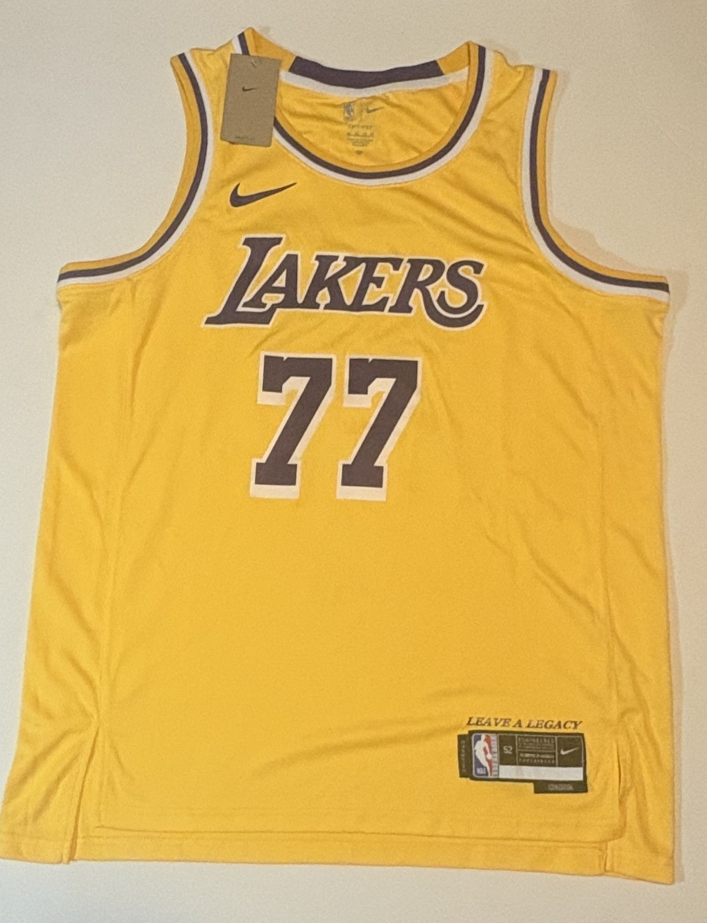 Luka Doncic Signed Jersey PSA/DNA Autographed Los Angeles Lakers