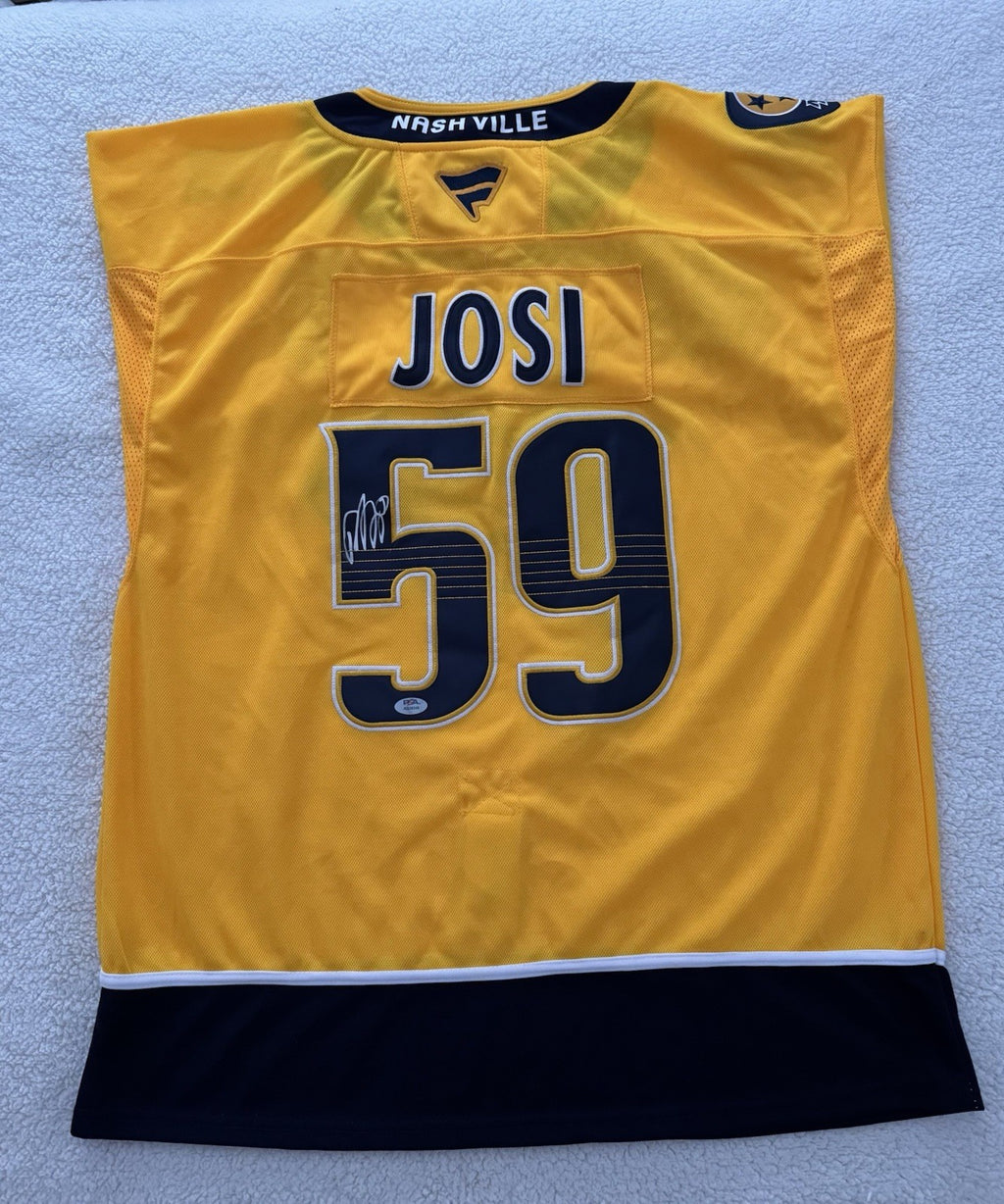 Roman Josi Signed Jersey PSA/DNA Autographed Nashville Predators
