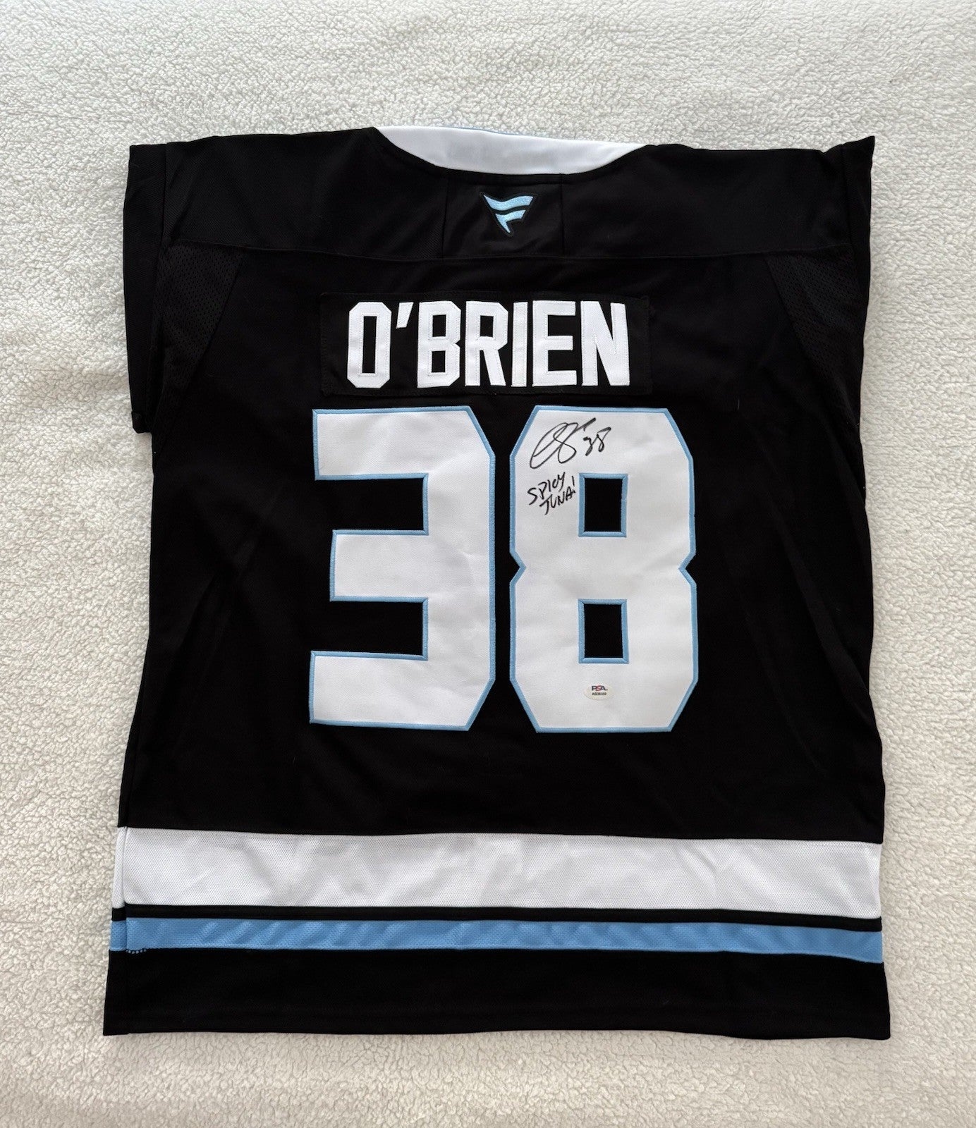 Liam O’Brien Signed Jersey PSA/DNA Autographed Utah Mammoth Inscribed Spicy Tuna