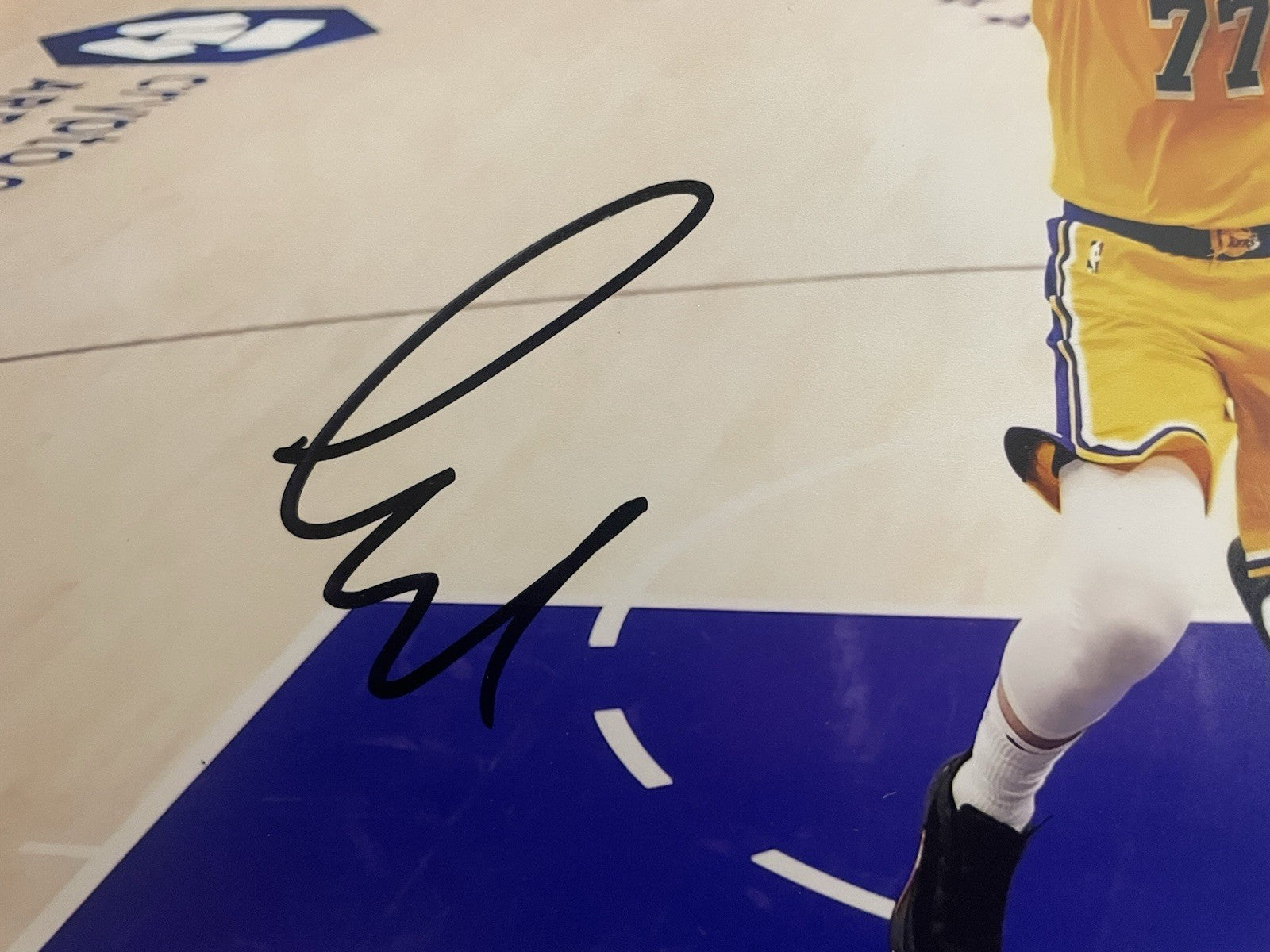 Luka Doncic Signed 8x10 Photo PSA/DNA Autographed LA Los Angeles Lakers Dončić