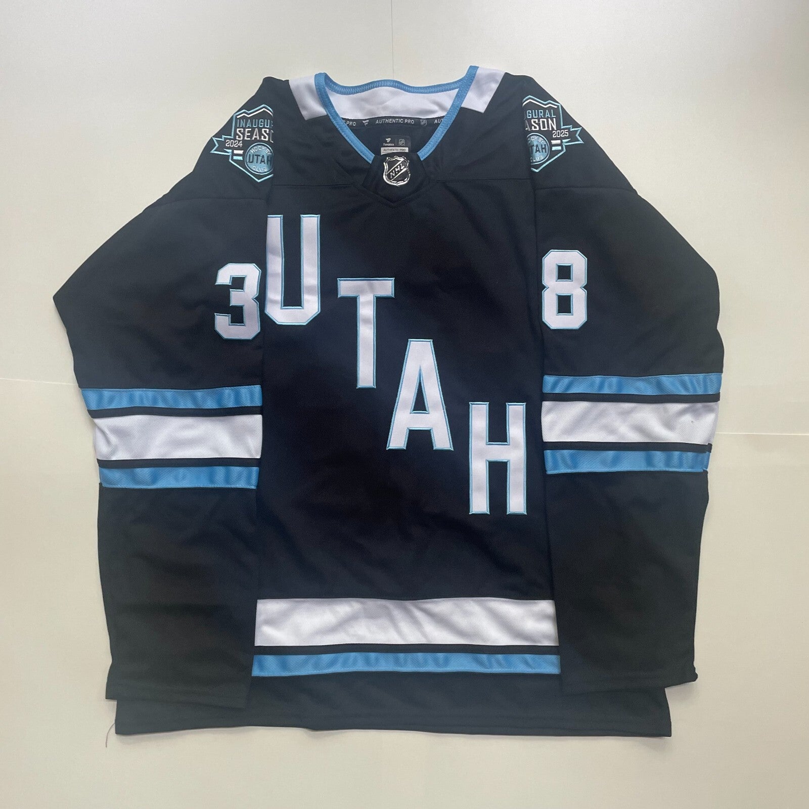 Liam O'Brien Signed Jersey PSA/DNA Autographed Utah Hockey Club Mammoth