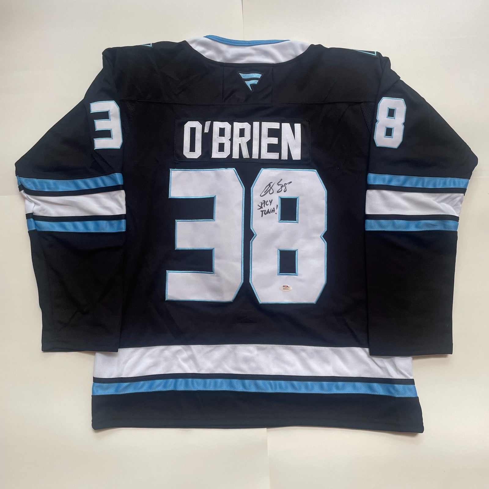 Liam O’Brien Signed Jersey PSA/DNA Autographed Utah Mammoth Inscribed Spicy Tuna