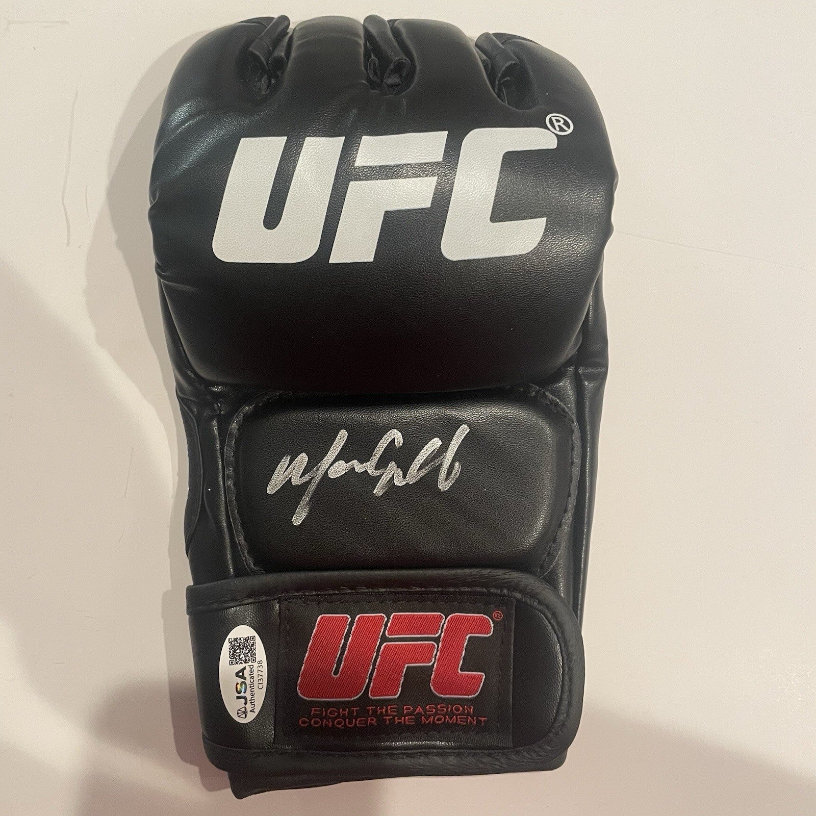 Marc Goddard Signed UFC Fight Glove JSA COA Autographed