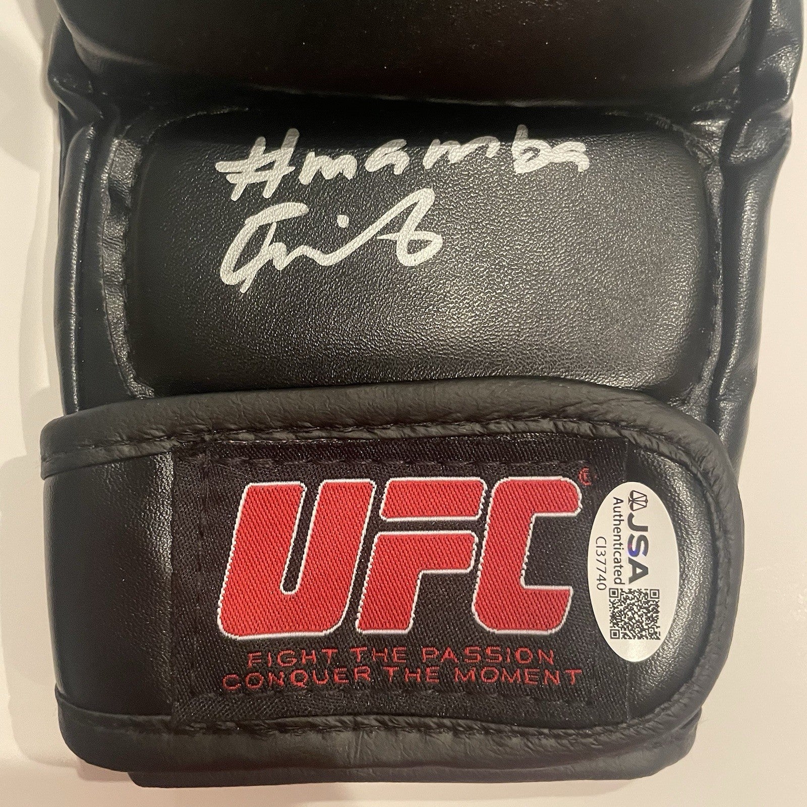 Themba Gorimbo Signed UFC Fight Glove JSA COA Autographed #mamba Inscription