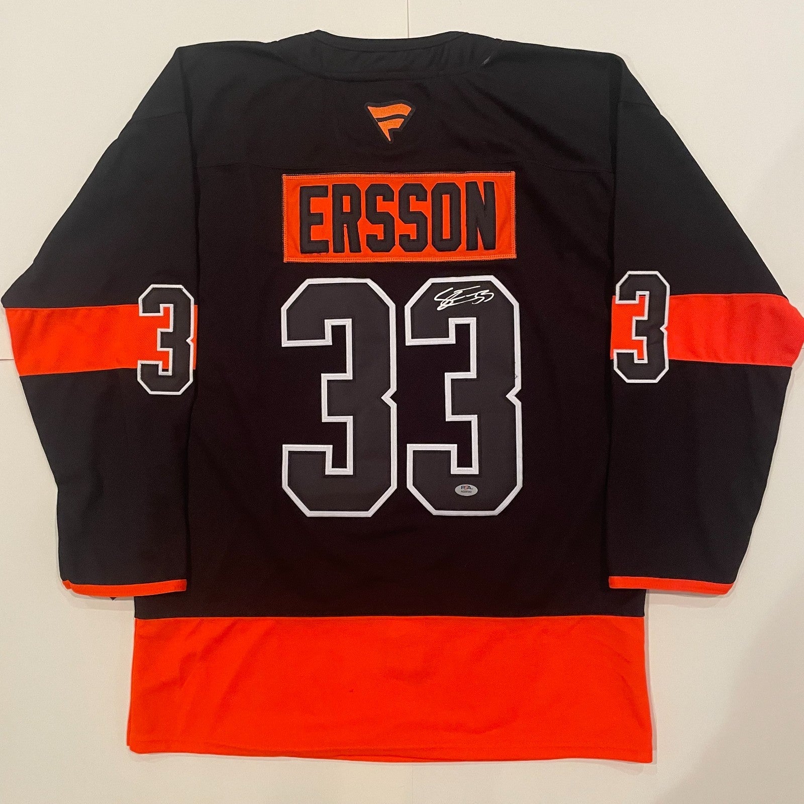 Samuel Ersson Signed Jersey PSA/DNA Autographed Philadelphia Flyers