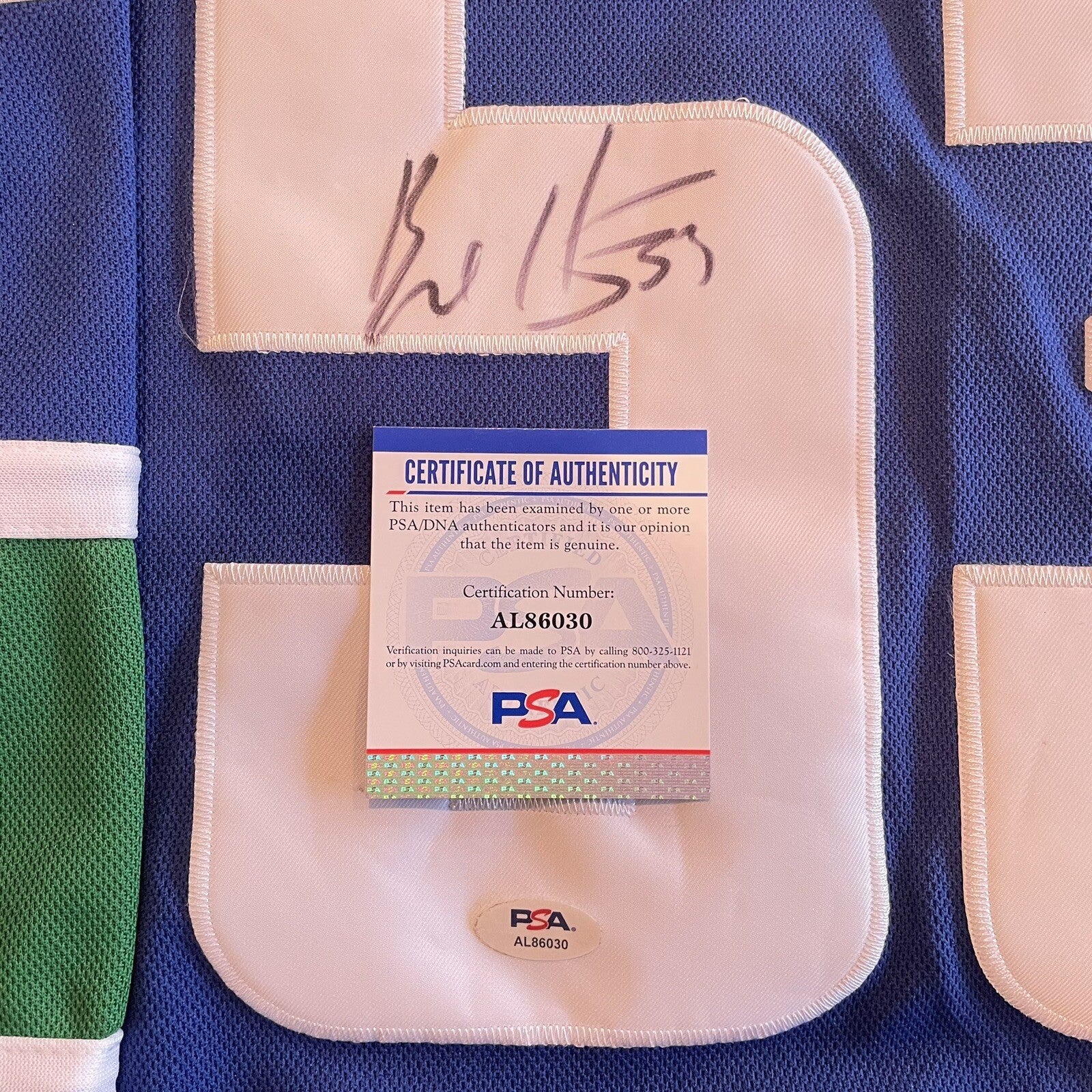 Bo Horvat Signed Jersey PSA/DNA Autographed Vancouver Canucks