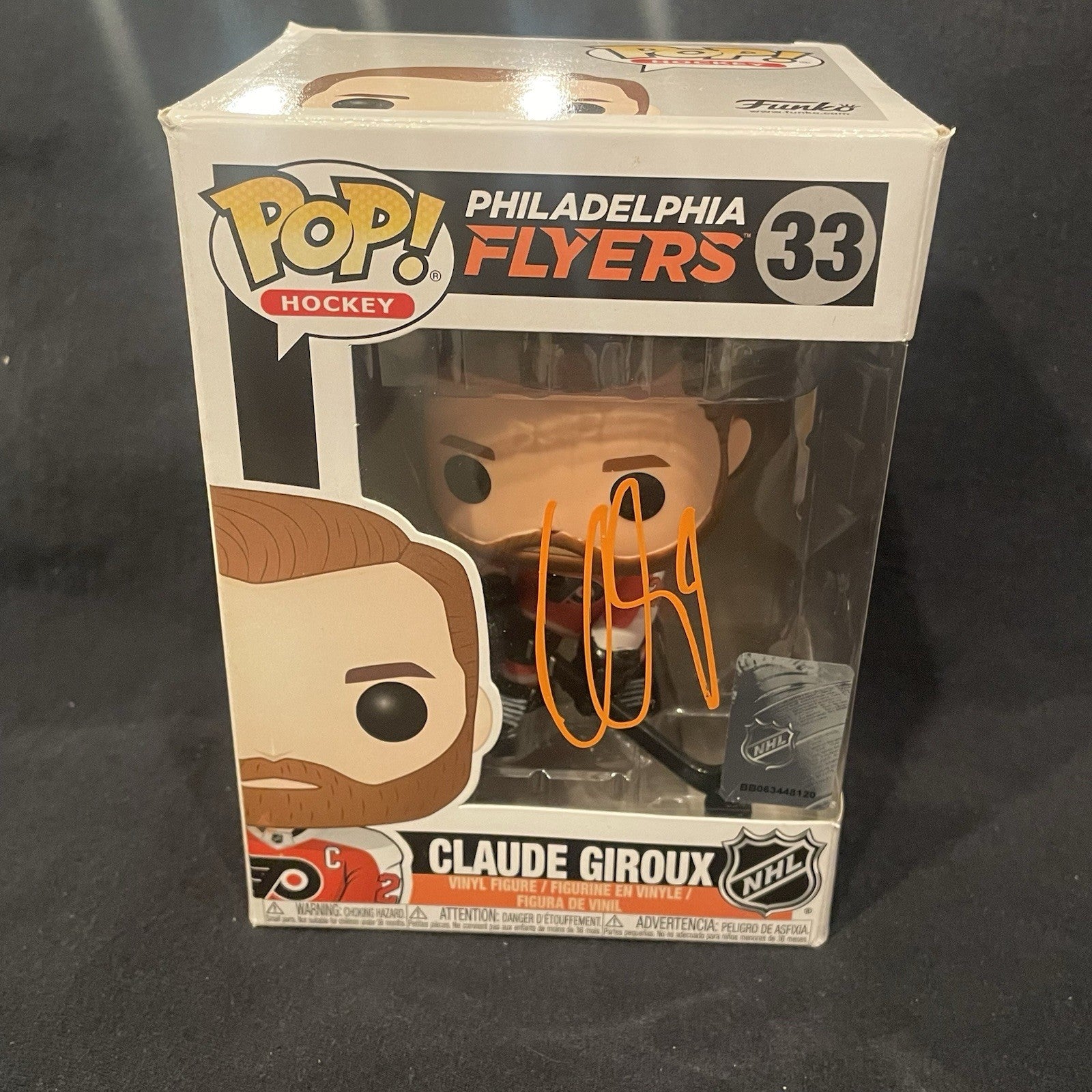 Claude Giroux Signed Funko Pop! JSA COA Autographed Philadelphia Flyers Dent