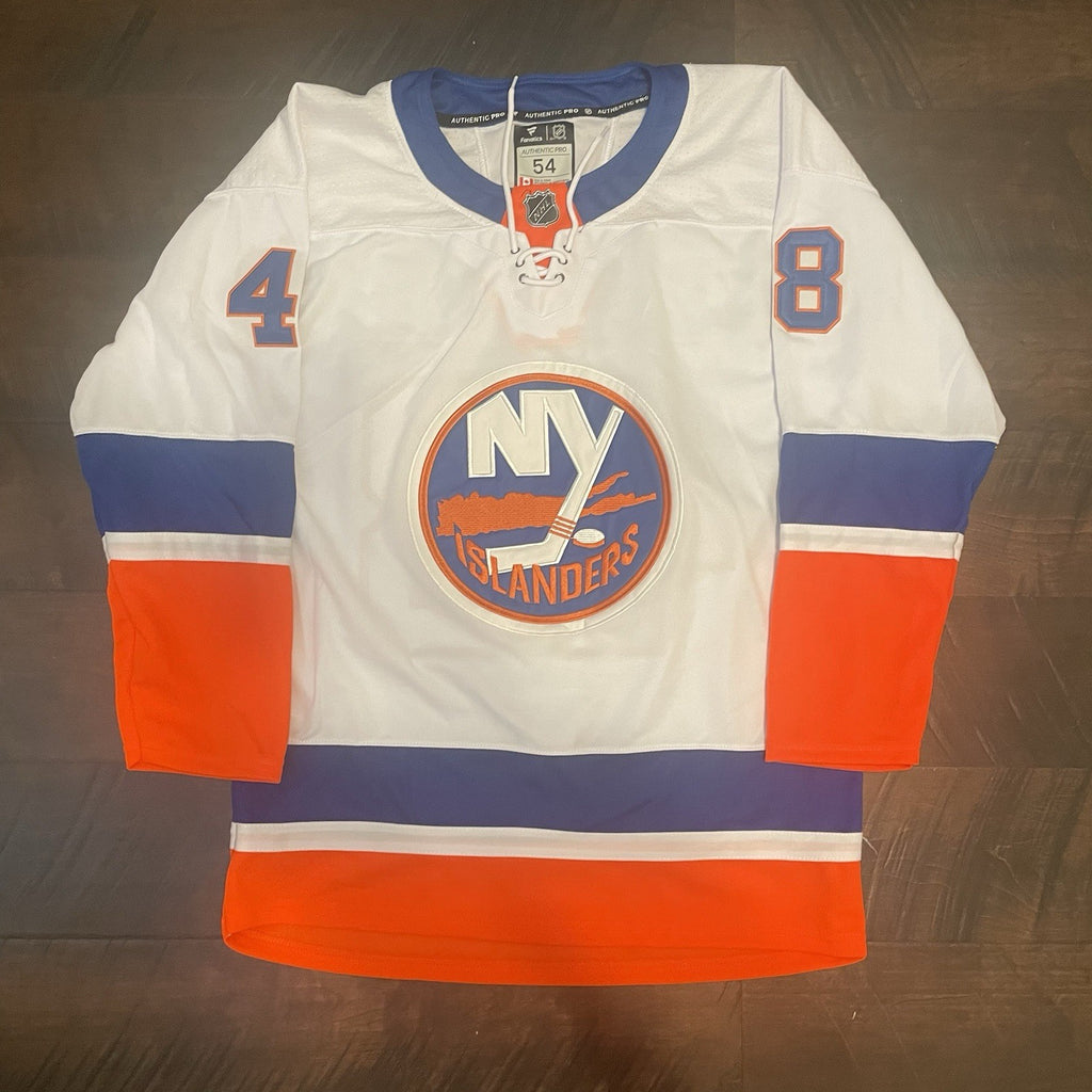 Matthew Schaefer Signed Jersey PSA/DNA Autographed New York Islanders