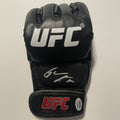 Glover Teixeira Signed UFC Fight Glove PSA/DNA Autographed