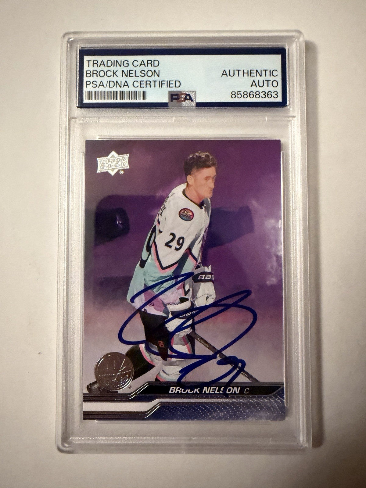 Nathan Mackinnon Signed 2023-24 Brock Nelson Card PSA/DNA Wrong Name Error Auto