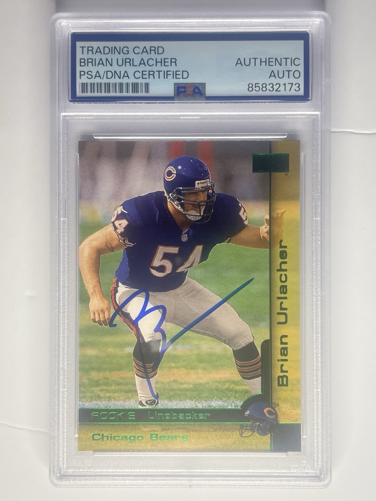 Brian Urlacher Signed 2000 Skybox Fleer Rookie Card RC PSA/DNA #225 Autographed