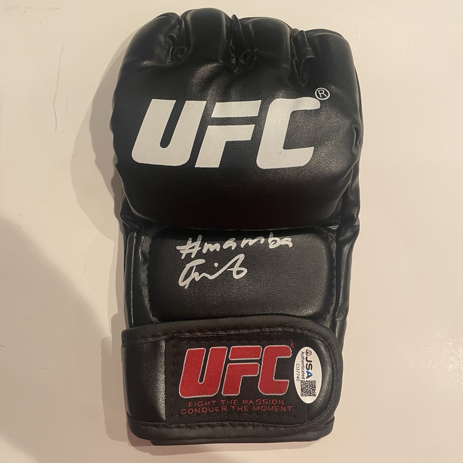 Themba Gorimbo Signed UFC Fight Glove JSA COA Autographed #mamba Inscription