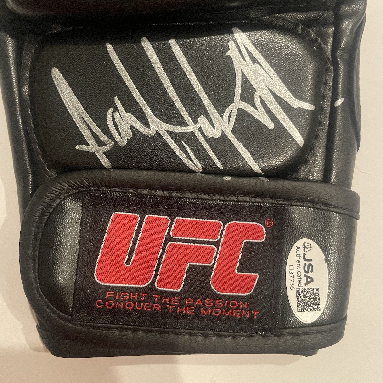 Dan Hooker Signed UFC Fight Glove JSA COA Autographed Full Sig