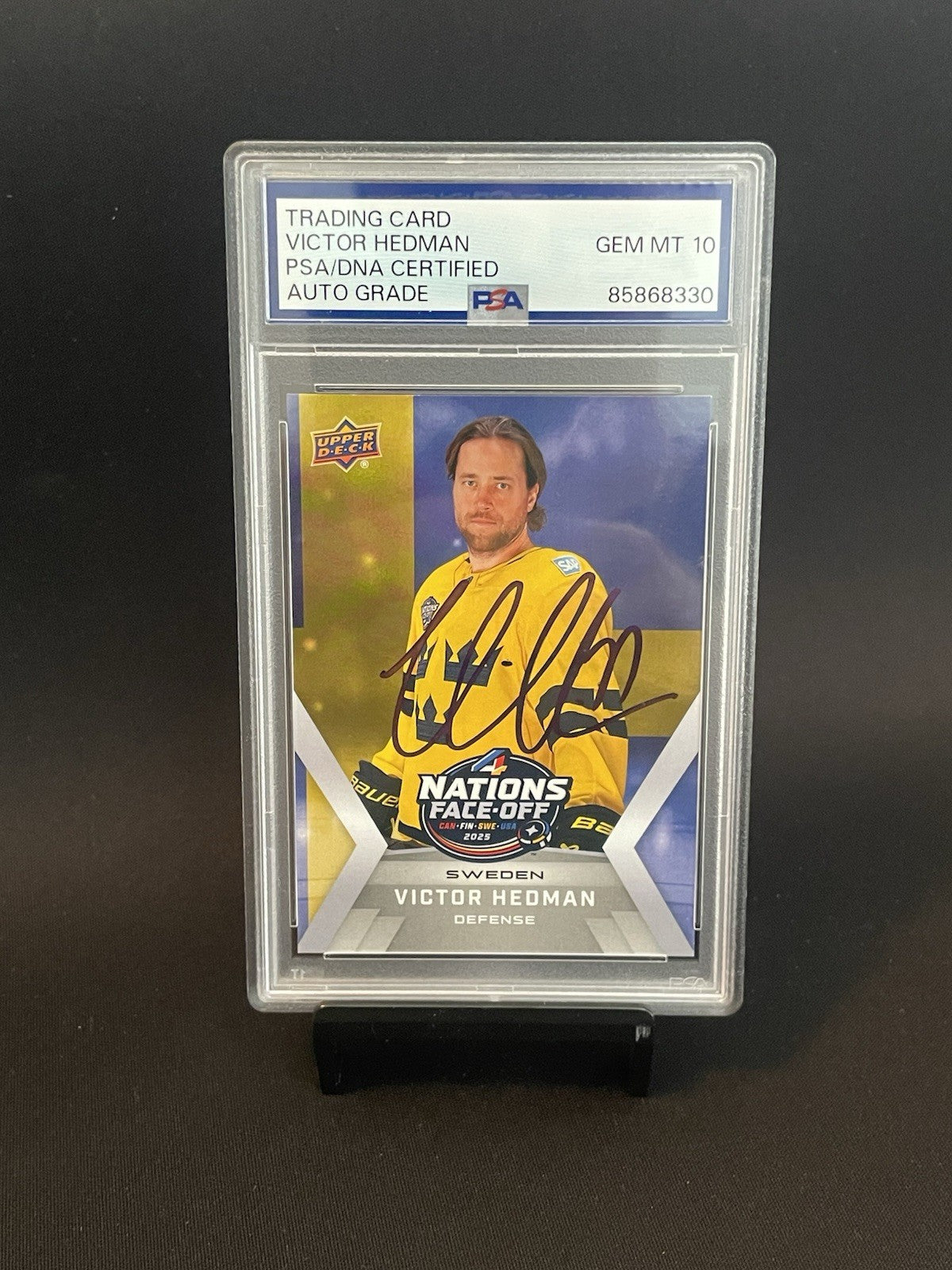 Victor Hedman Signed 2025 4 Nations Face-Off Card #14 PSA Auto 10 Sweden /299