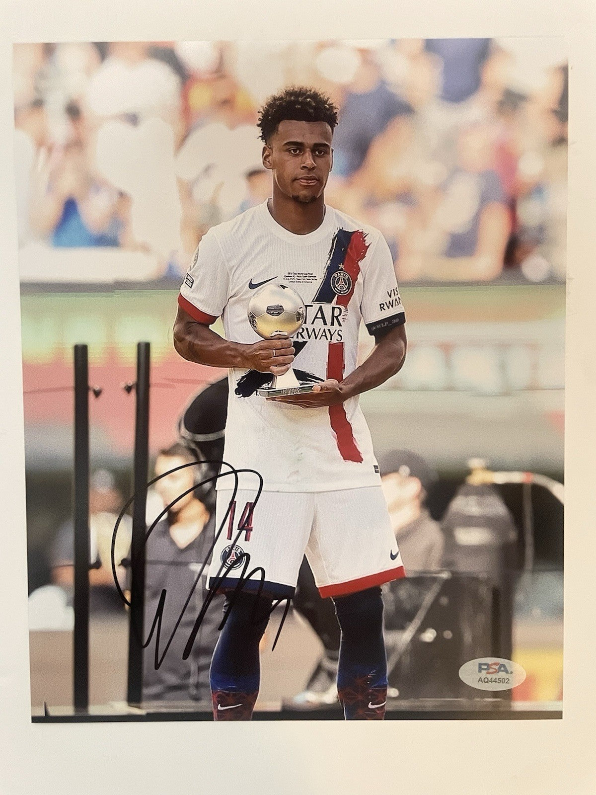 Desire Doue Signed 8x10 Photo PSA/DNA Autographed France PSG Désiré Doué